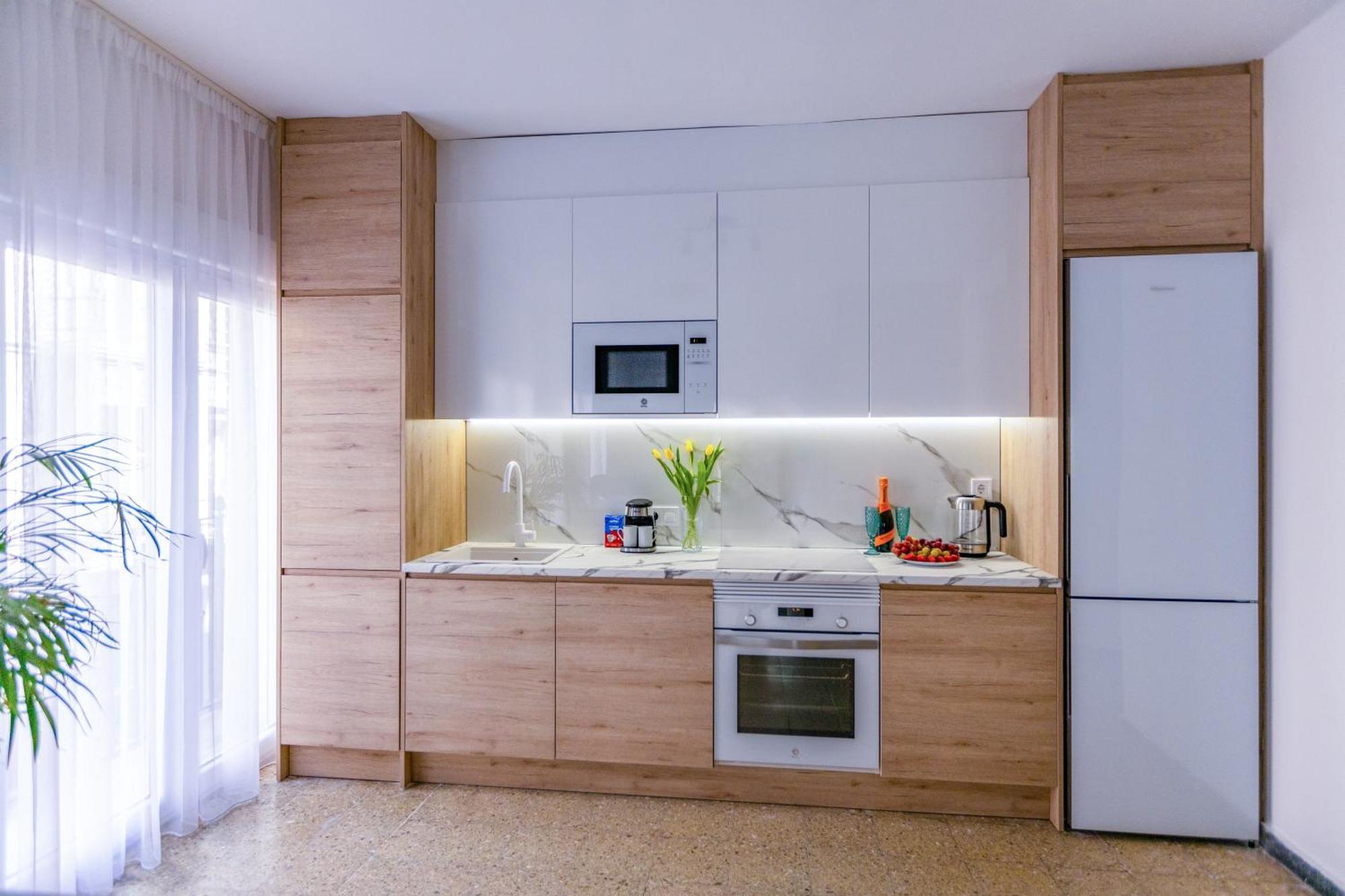 New Beach Apartments อาลิกันเต ภายนอก รูปภาพ